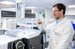 Staff member at work in the Analytical Chemistry Instrument Suite